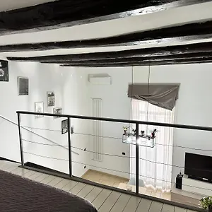 https://casa-maria-carmela.hotels-amalfi.com